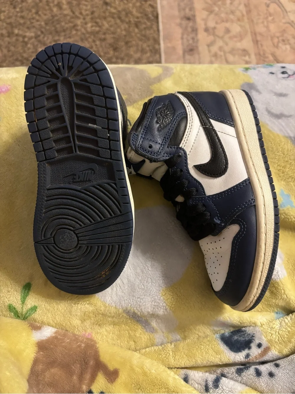 Nike Air Jordan 1 Retro High OG Midnight Navy/White/Black